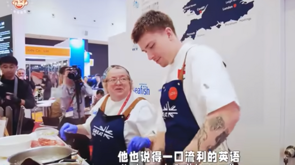 Watch author and chef CJ Jackson & Max Burns at the Qingdao Fisheries Expo